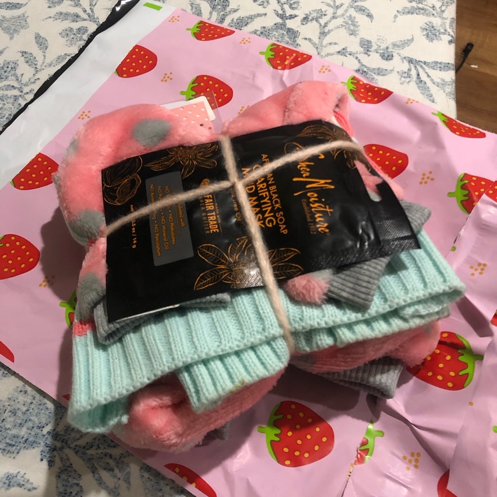Bundle for @ladivinaivy